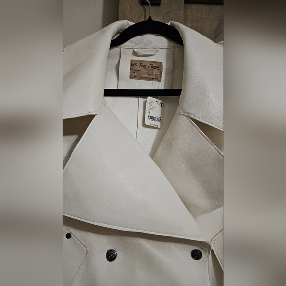 FREE PEOPLE We The Free Alexis Vegan Jacket. Cream. Size medium NWT - Picture 14 of 16